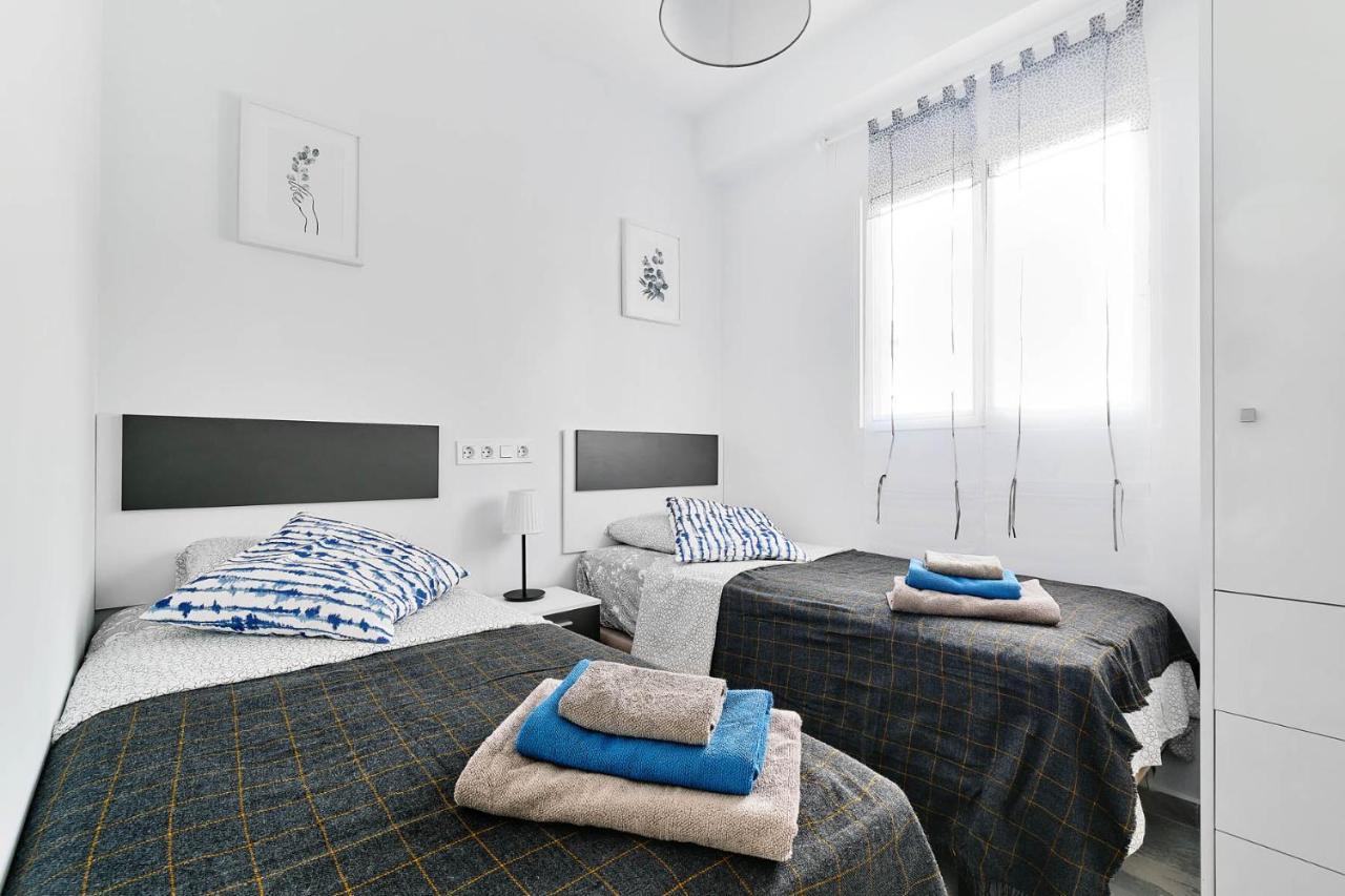 Dehesa de Campoamor  Sunny Terrace Apartment - La Zenia Beach מראה חיצוני תמונה