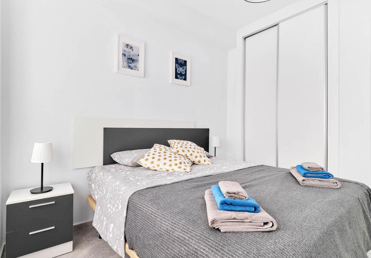 Dehesa de Campoamor  Sunny Terrace Apartment - La Zenia Beach מראה חיצוני תמונה