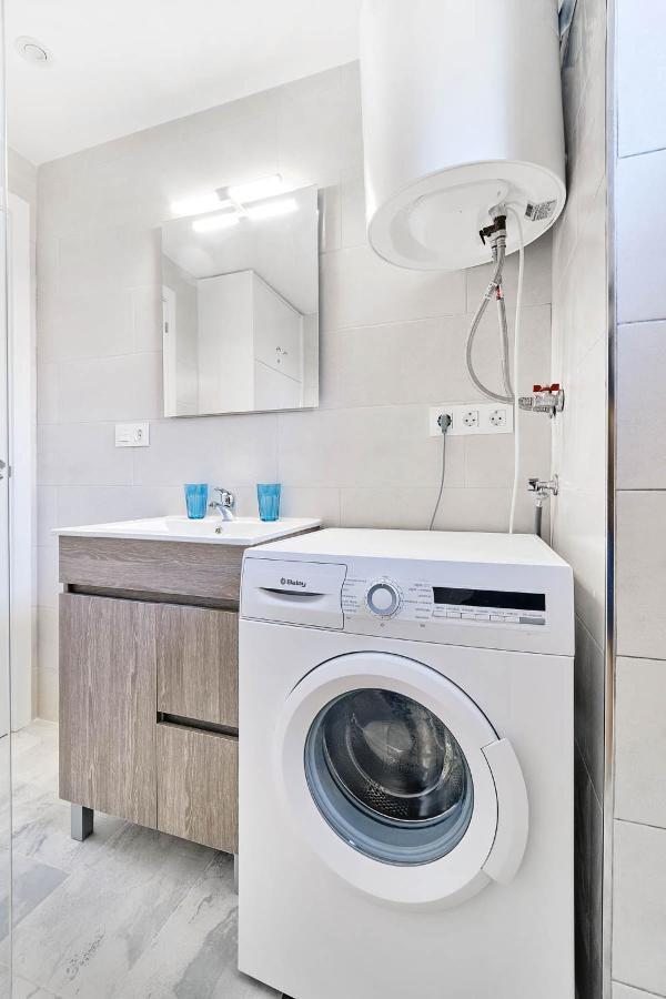 Dehesa de Campoamor  Sunny Terrace Apartment - La Zenia Beach מראה חיצוני תמונה