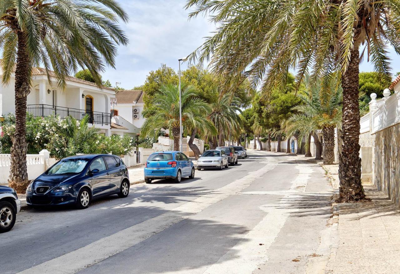 Dehesa de Campoamor  Sunny Terrace Apartment - La Zenia Beach מראה חיצוני תמונה